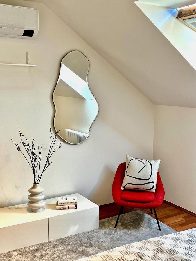 Luxury Penthouse Apartment Praga Esterno foto