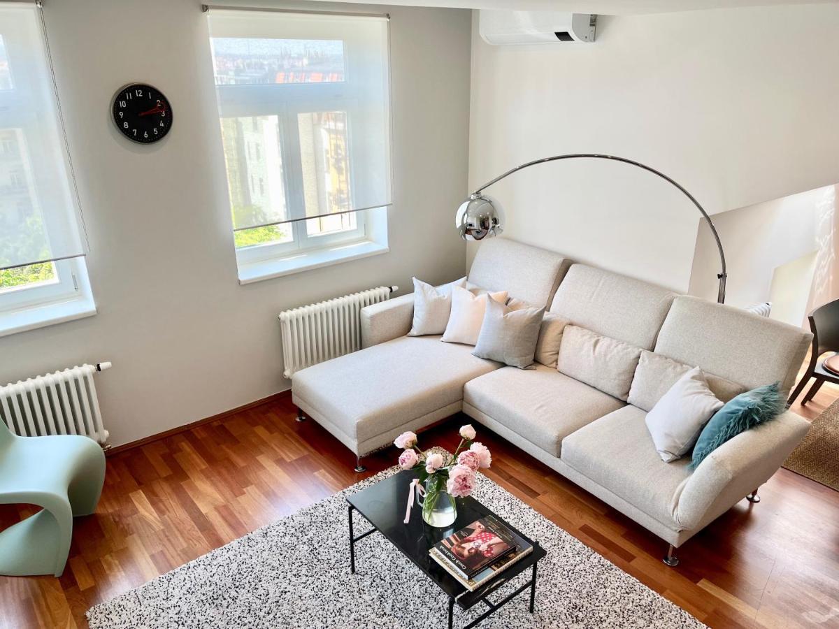 Luxury Penthouse Apartment Praga Esterno foto